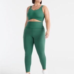 Knix HiTouch™️ High Rise Legging
Excellent condition